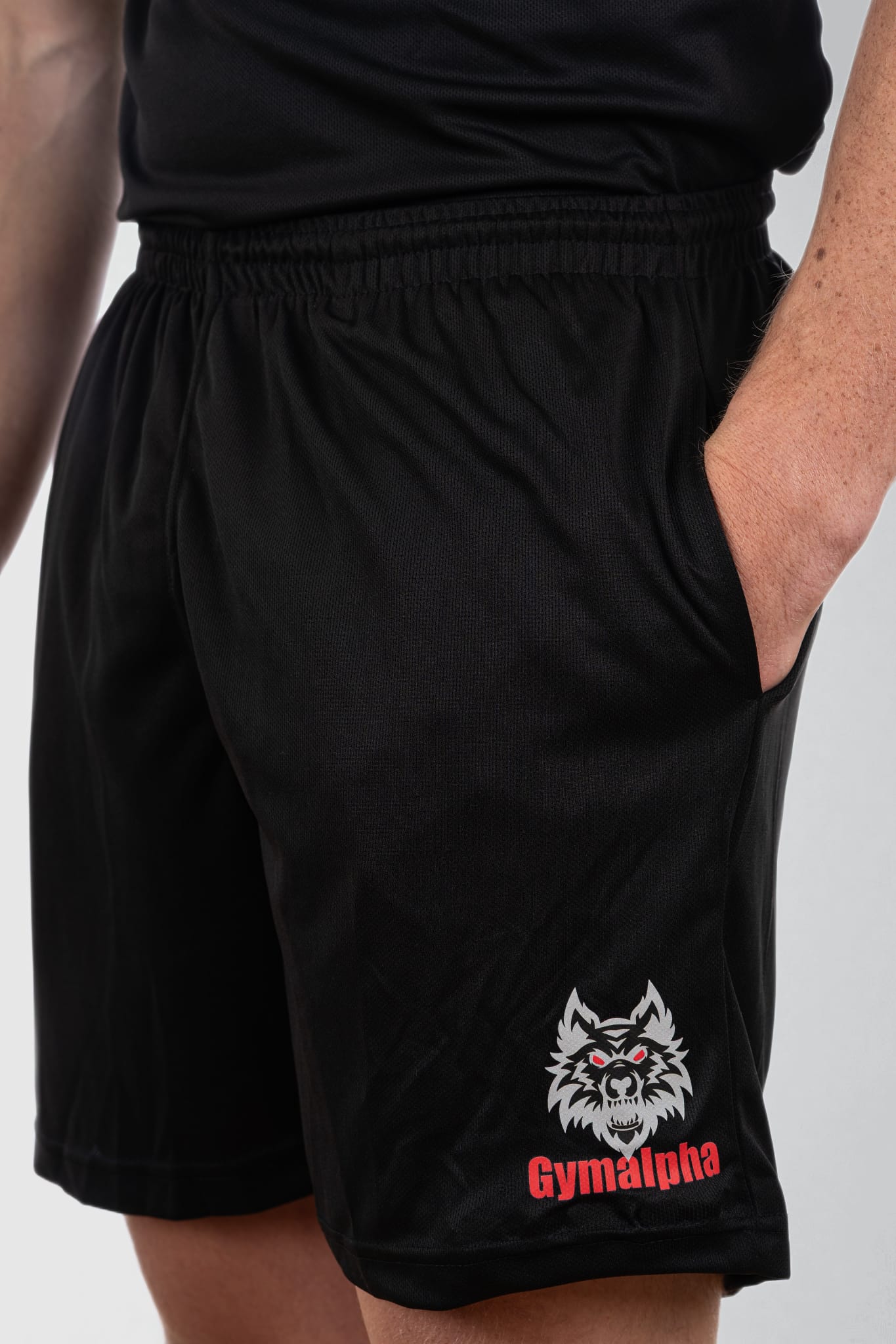 Alpha Short Black